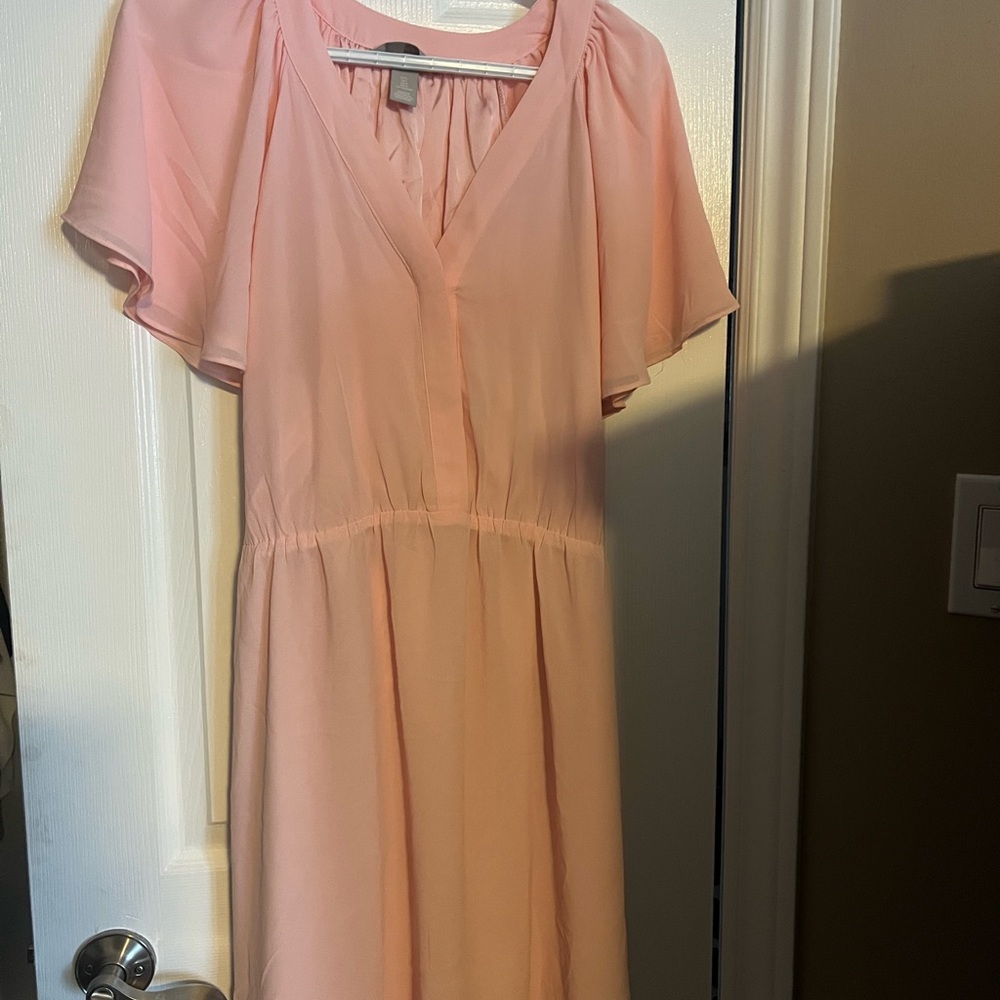 Elegant Pink Women's Dress